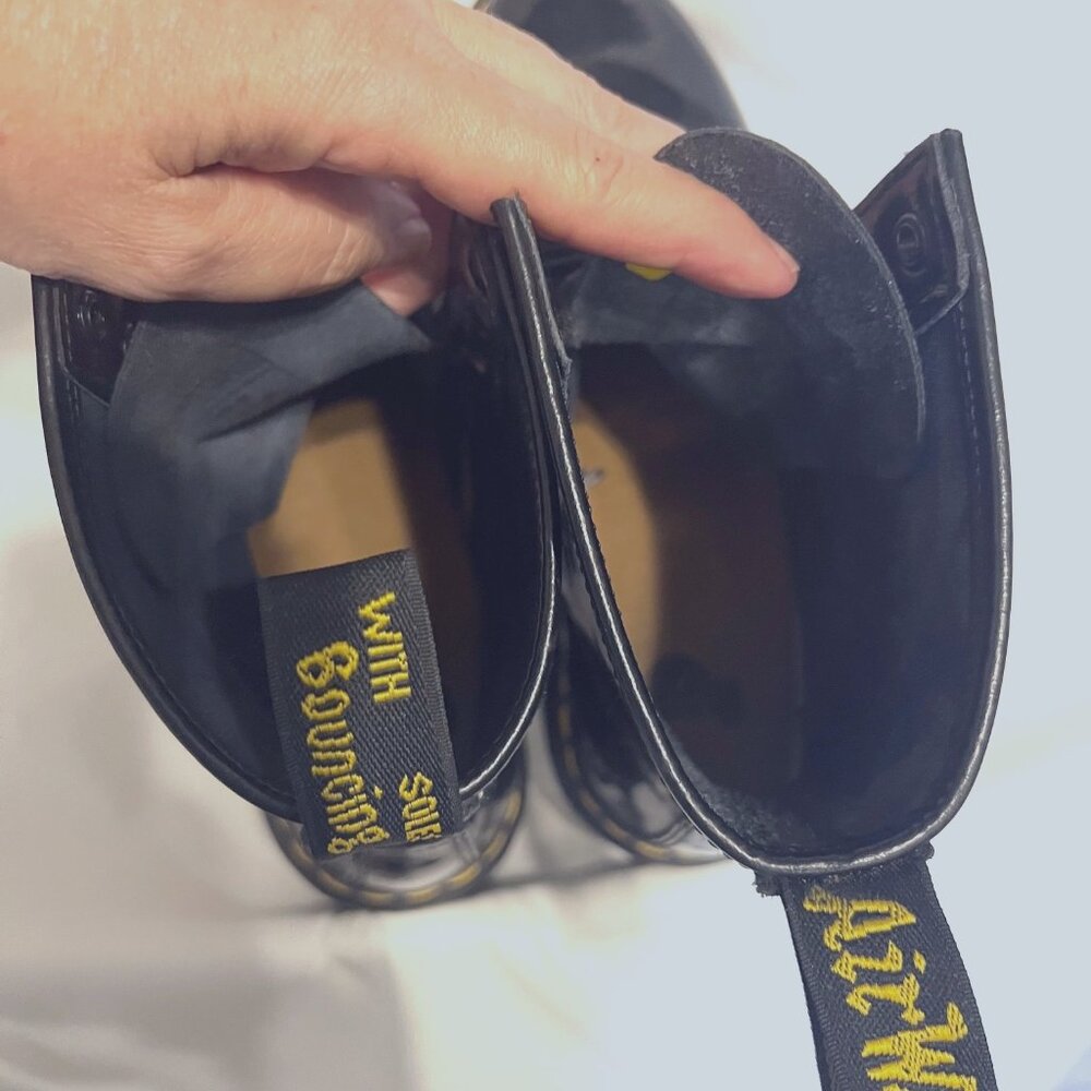 Dr. Martens--Sz.10 #1460 AIR Wair/Bouncing Soles-Black Patent Leather Shiny - Picture 11 of 16